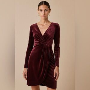 LOFT Deep Red Velvet Long Sleeve Dress ❤️